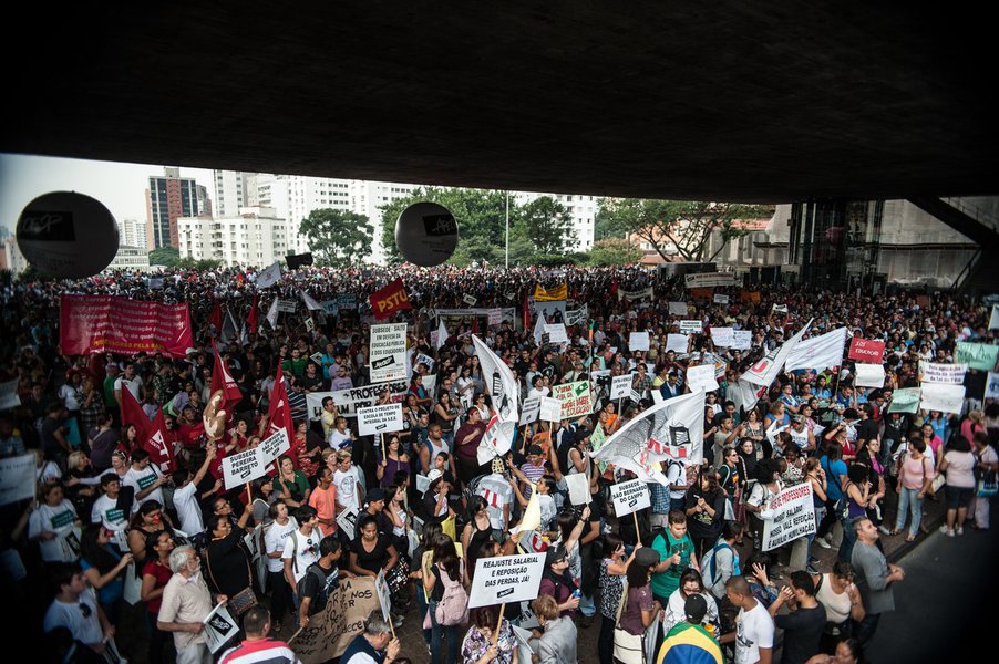 O nome de Deus em vão (Foto: Marcelo Camargo/ABr) www.brasil247.com - O nome de Deus em vão