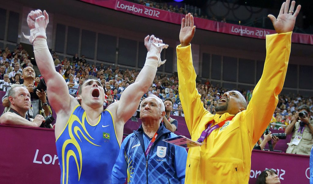 Brasil mostra força: Zanetti é ouro nas argolas (Foto: Mike Blake/Reuters) Brasil mostra força: Zanetti é ouro nas argolas