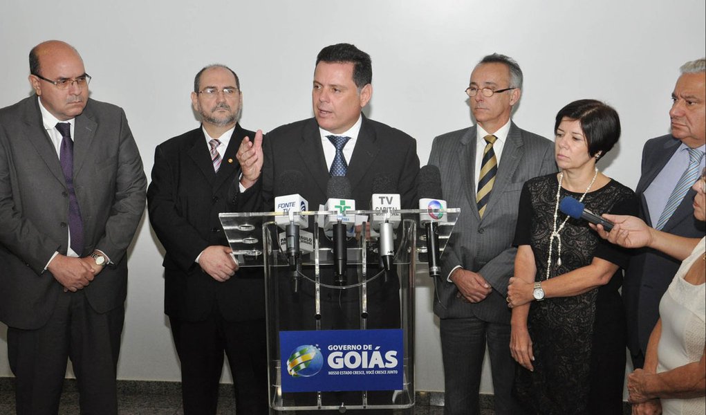 Perillo entra na campanha contra ‘PEC da impunidade’ Perillo entra na campanha contra ‘PEC da impunidade’