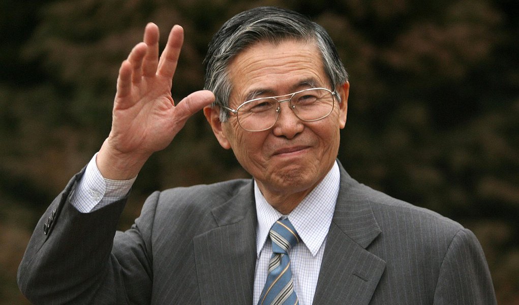 Fujimori pode receber indulto e cumprir pena em casa (Foto: MARTIN BERNETTI) Fujimori pode receber indulto e cumprir pena em casa