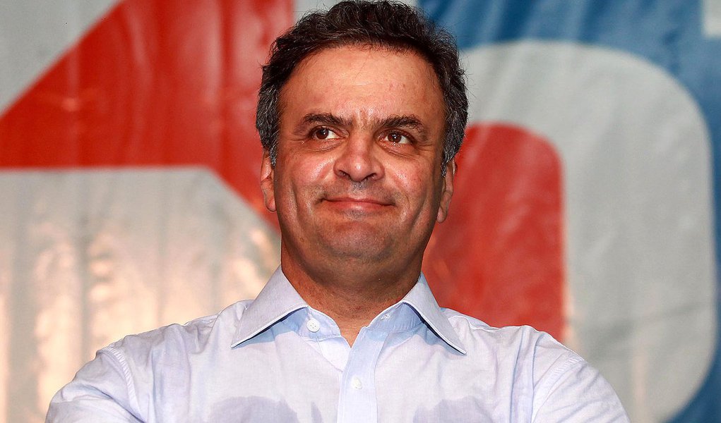 Aécio convoca argentino para reforçar marketing Aécio convoca argentino para reforçar marketing