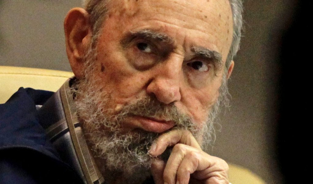 Sem aparecer desde junho, Fidel completa 86 (Foto: Desmond Boylan/REUTERS) Sem aparecer desde junho, Fidel completa 86