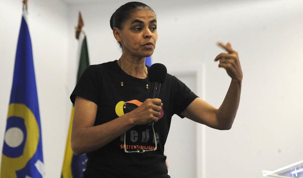 Marina tenta viabilizar o Rede em Pernambuco (Foto: FABI0 TEIXEIRA RJ) Marina tenta viabilizar o Rede em Pernambuco