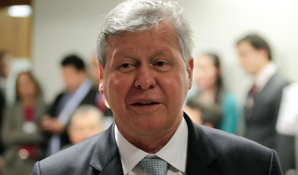 Goldman diz que Arthur Virgílio pode ser o nome do PSDB à presidência (Foto: Sergio Lima/Folhapress) Goldman diz que Arthur Virgílio pode ser o nome do PSDB à presidência