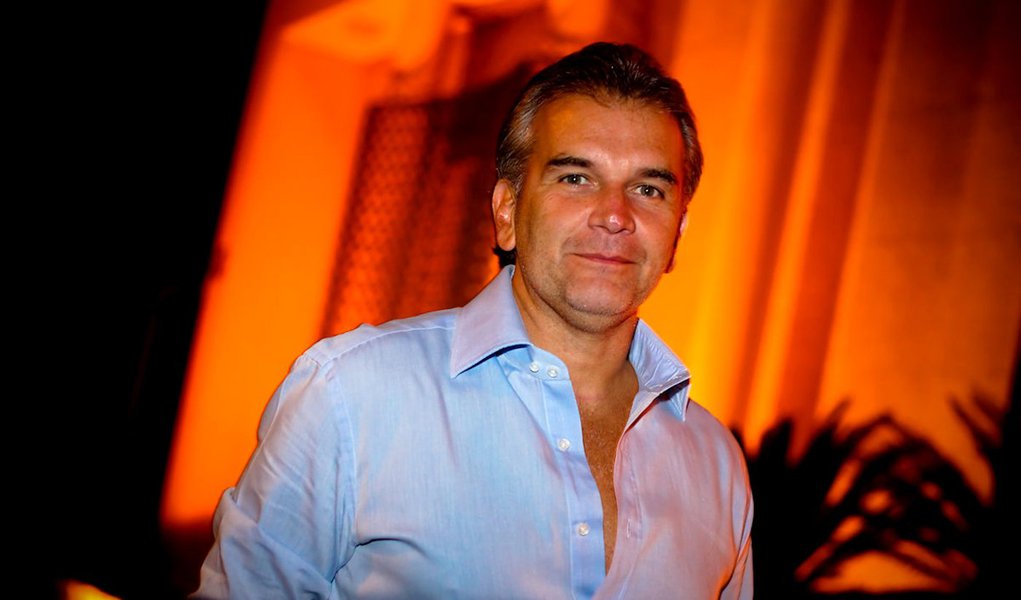 Bon vivant, Índio da Costa, do Cruzeiro do Sul, deixou rombo de R$ 3,1 bi (Foto: Julian Marques/Divulgação) Bon vivant, Índio da Costa, do Cruzeiro do Sul, deixou rombo de R$ 3,1 bi