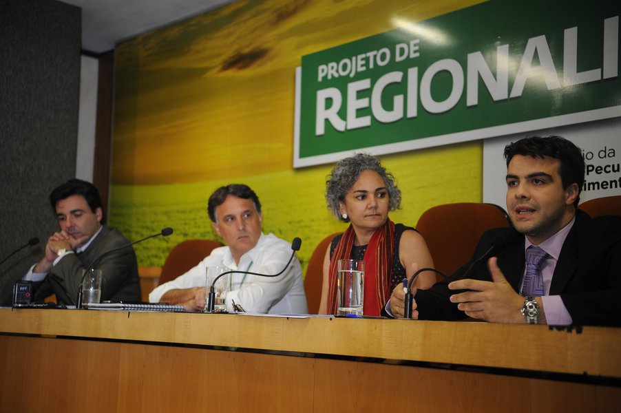 Fraude do leite será apurada em outros estados (Foto: José Cruz/ABr) Fraude do leite será apurada em outros estados