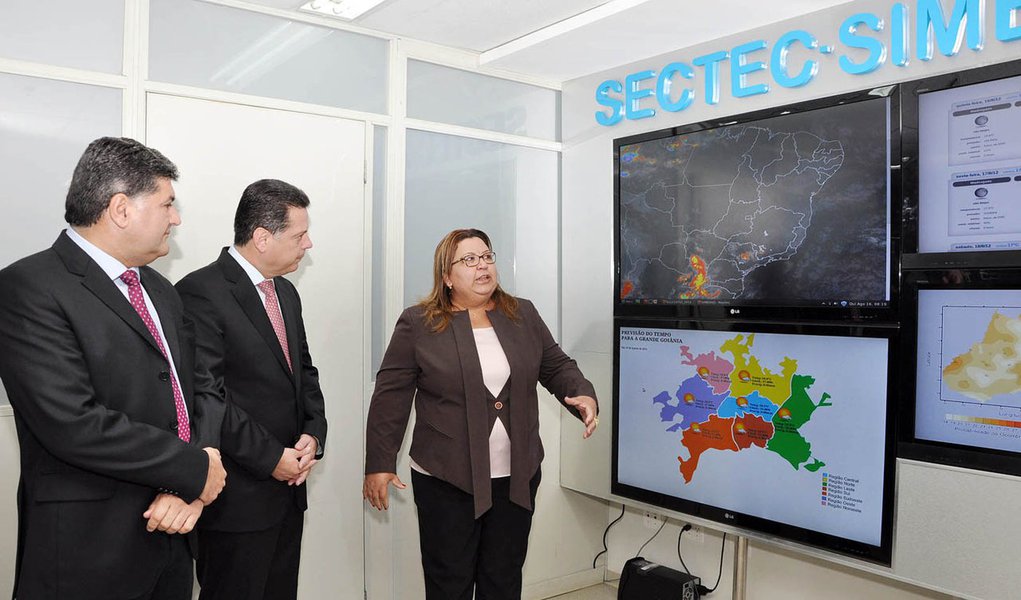 Goiás agora tem sala de controle de desastres (Foto: Wagnas Cabral) Goiás agora tem sala de controle de desastres