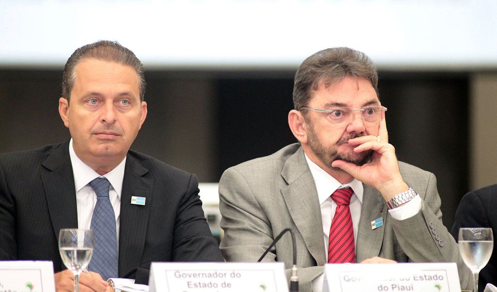 Campos pede menos tributos sobre a água Campos pede menos tributos sobre a água