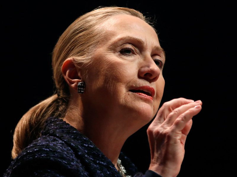 Hillary é hospitalizada com coágulo sanguíneo (Foto: Kevin Lamarque) Hillary é hospitalizada com coágulo sanguíneo