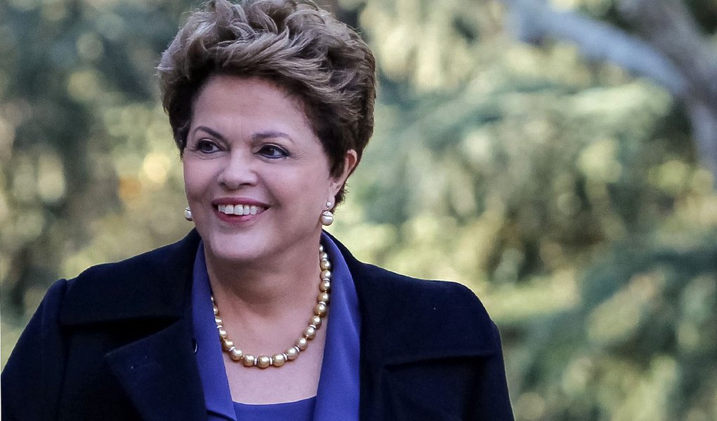 Dilma: educação é passaporte para o futuro (Foto: Roberto Stuckert Filho) Dilma: educação é passaporte para o futuro