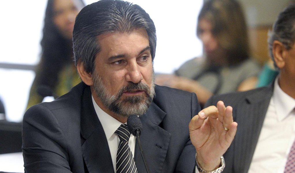 Senador Valdir Raupp vira réu na Lava Jato (Foto: Marcos Oliveira) Senador Valdir Raupp vira réu na Lava Jato