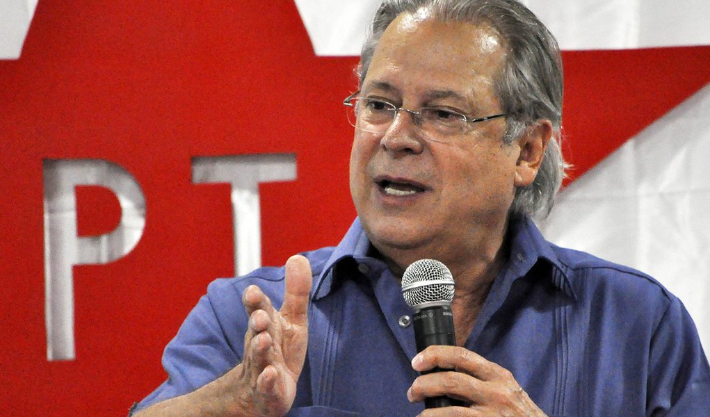 "PT deveria ter abatido candidatura de Campos" "PT deveria ter abatido candidatura de Campos"