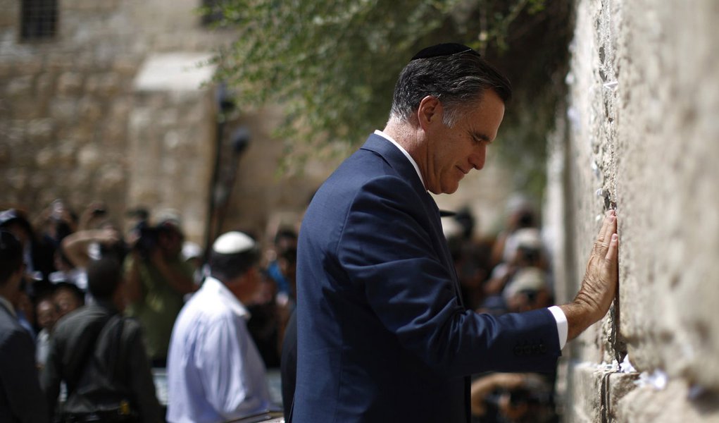 Se Israel quiser atacar o Irã, terá o apoio de Romney (Foto: REUTERS/Jason Reed) Se Israel quiser atacar o Irã, terá o apoio de Romney