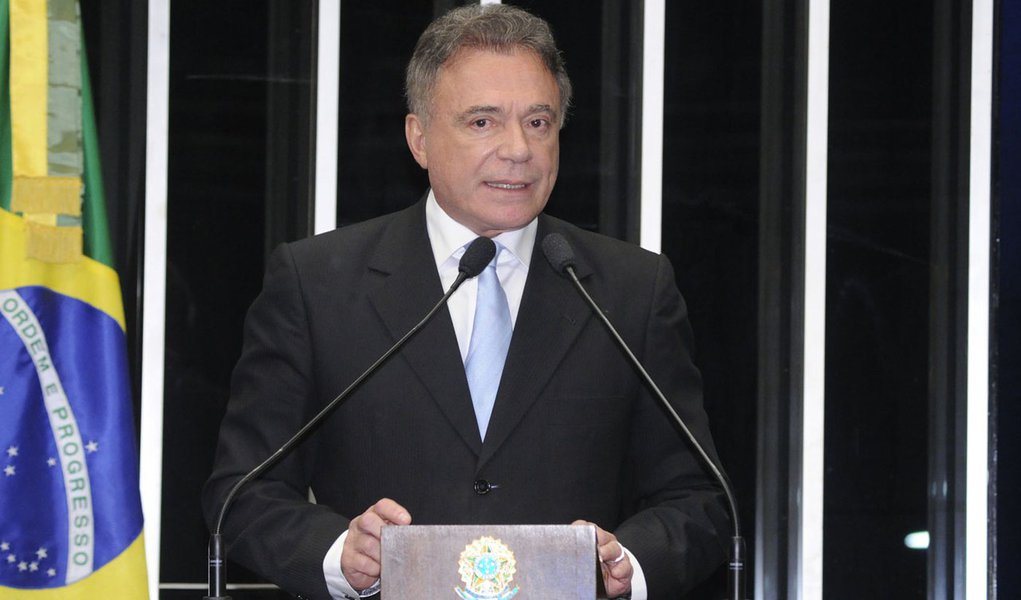 PSDB: consumidor arcará com novos custos na luz (Foto: Waldemir Barreto) PSDB: consumidor arcará com novos custos na luz