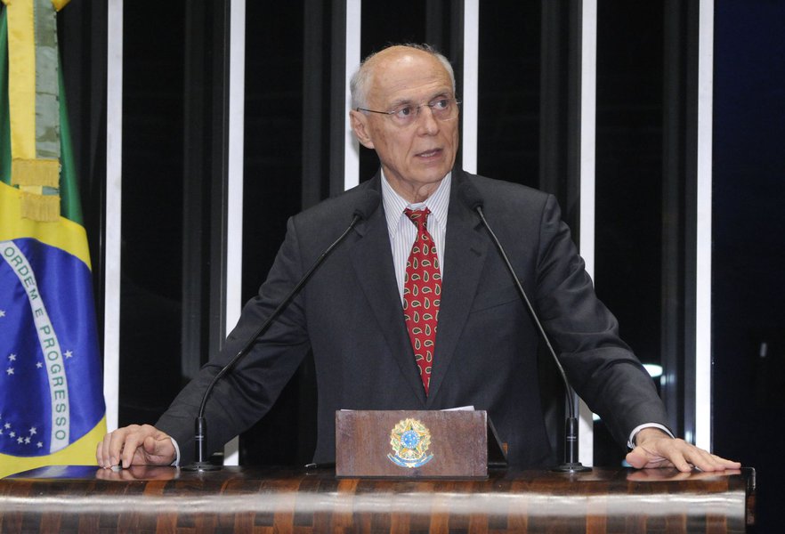 Suplicy defende 'recall' para políticos (Foto: Waldemir Barreto) Suplicy defende 'recall' para políticos