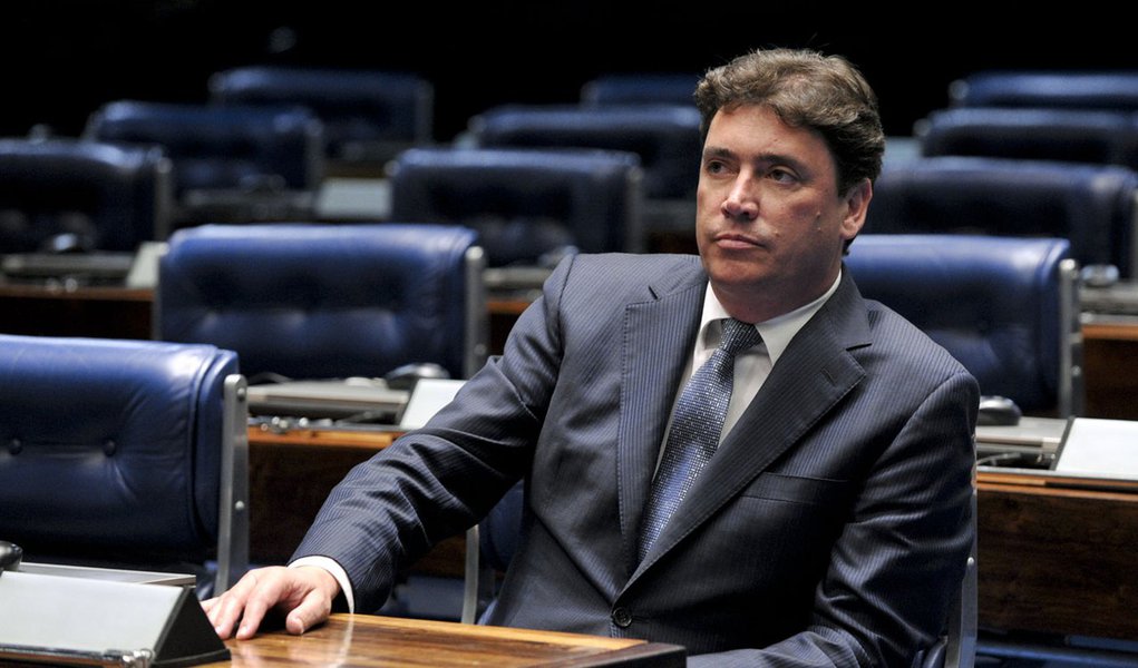 Senador é suspeito de burlar Plano Diretor (Foto: Geraldo Magela) Senador é suspeito de burlar Plano Diretor