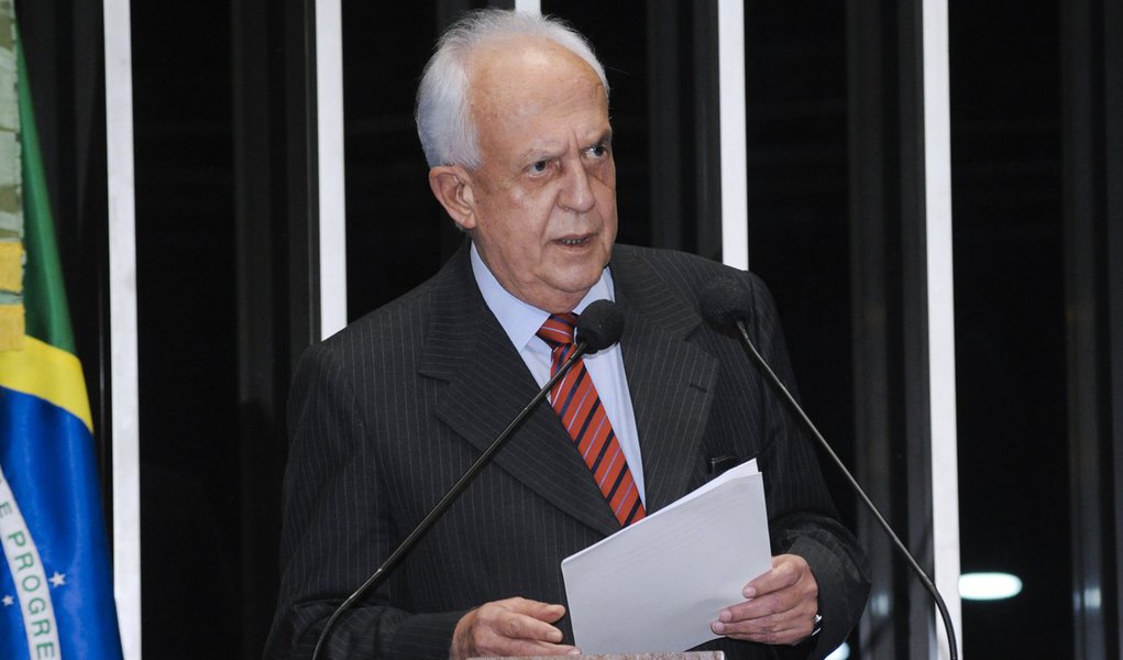 Jarbas: cassações podem virar prioridade em 2015 (Foto: Waldemir Barreto/Agência Senado) Jarbas: cassações podem virar prioridade em 2015