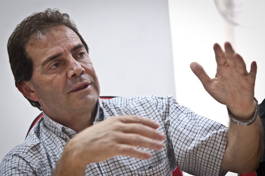 S�O PAULO, SP, BRASIL, 03-12-2012, 16h30: O presidente da For�a Sindical e deputado federal Paulo Pereira da Silva em entrevista coletiva juntamente com representantes das centrais sindicais CUT, CTB, NCST e UGT nesta segunda-feira (03), para falar sobr (Foto: Gisele Federicce) S�O PAULO, SP, BRASIL, 03-12-2012, 16h30: O presidente da For�a Sindical e deputado federal Paulo Pereira da Silva em entrevista coletiva juntamente com representantes das centrais sindicais CUT, CTB, NCST e UGT nesta segunda-feira (03), para falar sobr