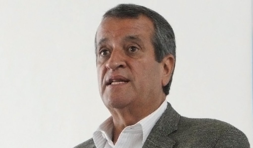 Valdemar é o protagonista na fase final da defesa (Foto: Divulgação) Valdemar é o protagonista na fase final da defesa