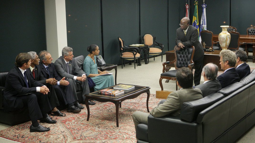 Marina pede apoio de Barbosa contra projeto que trava 'Rede' (Foto: Fellipe Sampaio/SCO/STF) Marina pede apoio de Barbosa contra projeto que trava 'Rede'