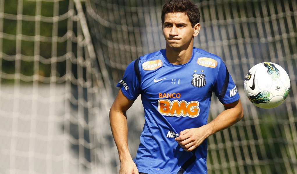 Ganso deve trocar Santos pelo Inter (Foto: Ricardo Saibun/Folhapress) Ganso deve trocar Santos pelo Inter