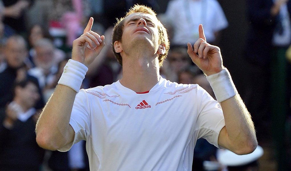 Murray, o primeiro britânico na final de Wimbledon desde 1938 (Foto: REUTERS/Toby Melville) Murray, o primeiro britânico na final de Wimbledon desde 1938