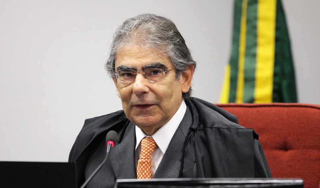 Ayres Britto: "Mensalão está maduro para ser julgado" (Foto: Fellipe Sampaio/SCO/STF) Ayres Britto: "Mensalão está maduro para ser julgado"