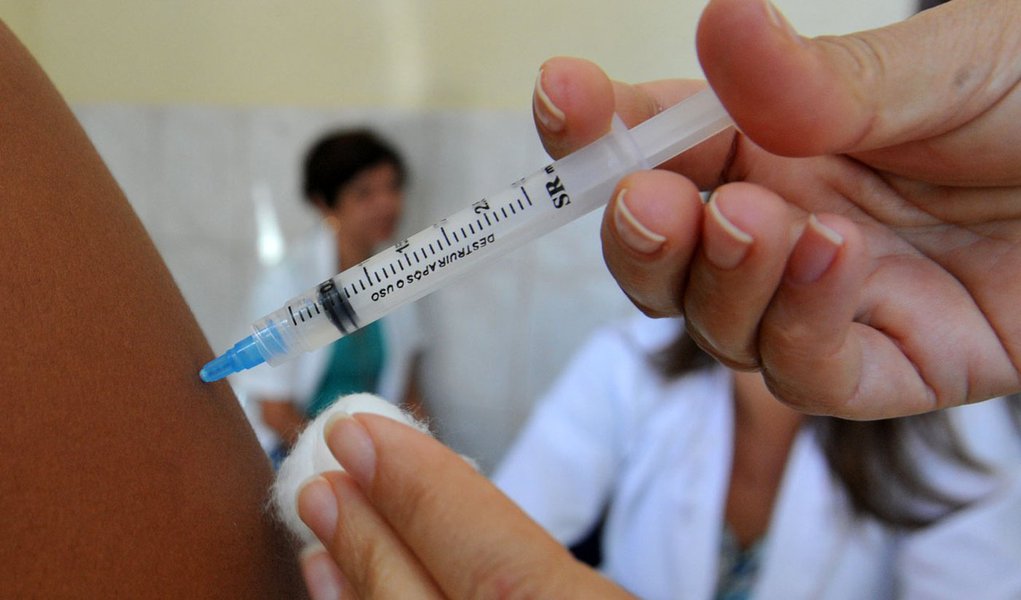 Gripe H1N1 faz vítima fatal no Sertão de Pernambuco (Foto: ELZA FIUZA AGENCIABRASIL-ABr) Gripe H1N1 faz vítima fatal no Sertão de Pernambuco