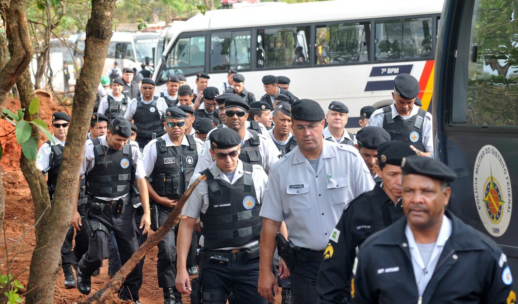 Governo de Brasília se mobiliza contra greve da PM (Foto: Thyago Arruda/247 (10.11.2011)) Governo de Brasília se mobiliza contra greve da PM