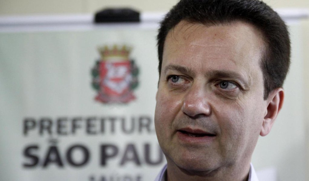 Kassab diz que Serra deixará de ser tucano, caso seja eleito (Foto: WILLIAM VOLCOV/AGÊNCIA ESTADO) Kassab diz que Serra deixará de ser tucano, caso seja eleito
