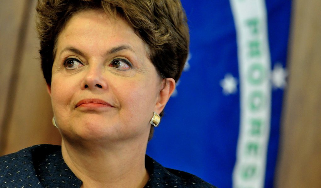 Dilma vistoria as obras da transposição nesta quarta (Foto: PEDRO LADEIRA/Agência Estado) Dilma vistoria as obras da transposição nesta quarta