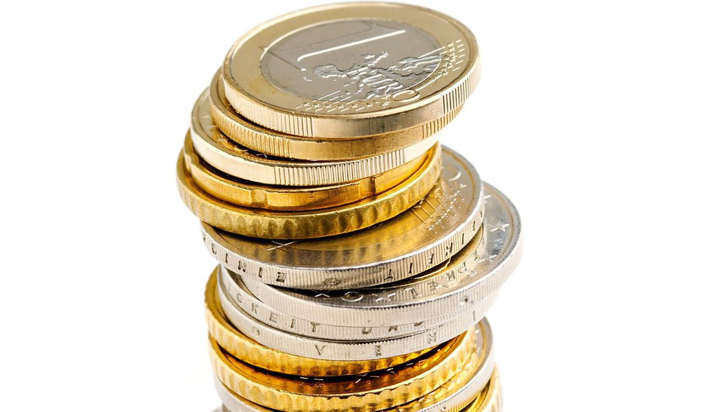 PIB da União Europeia registrou queda de 4,5% em 2011 (Foto: DIVULGAÇÃO) PIB da União Europeia registrou queda de 4,5% em 2011