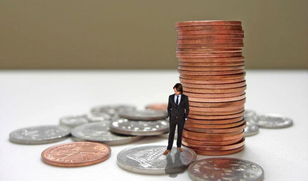 Mutirão para renegociar dívidas (Foto: DIVULGAÇÃO) Mutirão para renegociar dívidas