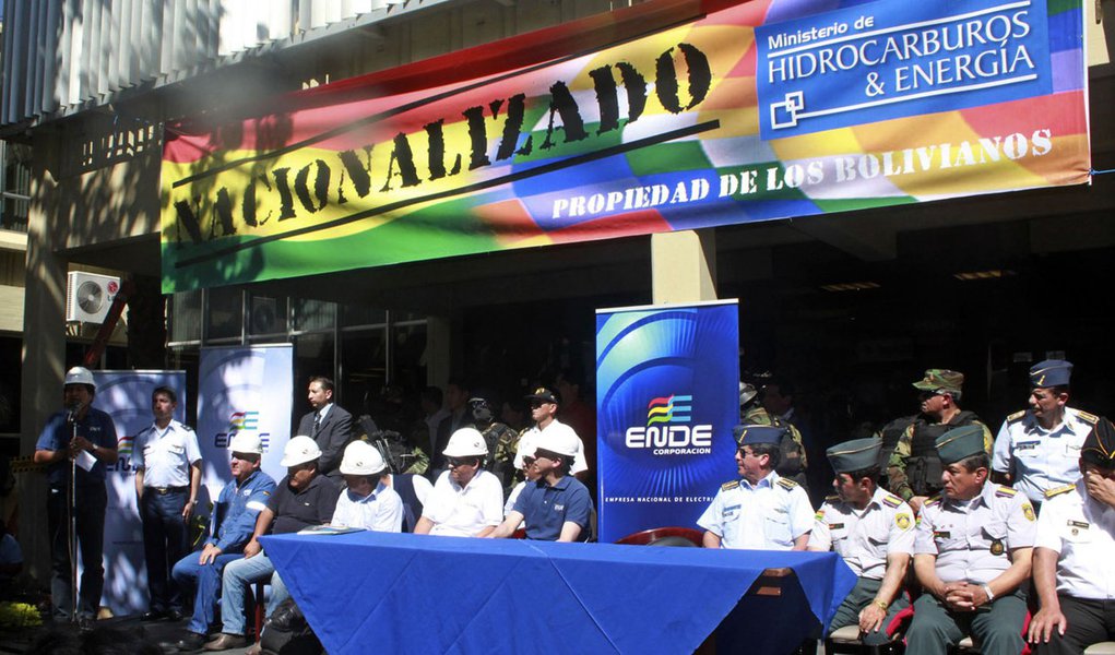 Empresa espanhola nacionalizada pela Bolívia quer indenização (Foto: REUTERS) Empresa espanhola nacionalizada pela Bolívia quer indenização