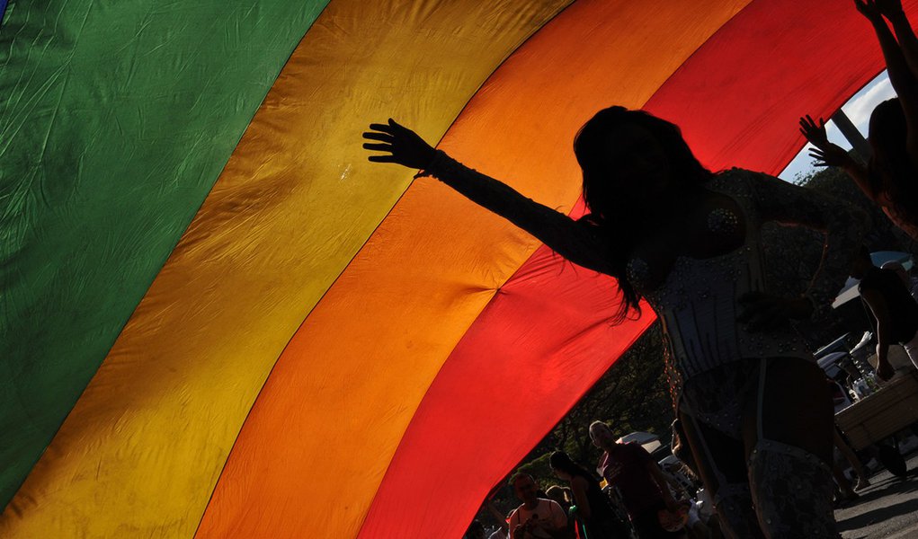 Entre doença, preconceito e ódio, nós escolhemos o amor (Foto: Thiago Arruda / 247) Entre doença, preconceito e ódio, nós escolhemos o amor
