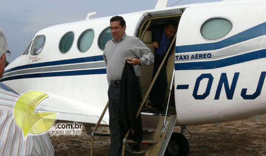 Pego na mentira do avião, Lupi deve cair ainda hoje (Foto: Grajaú de Fato) Pego na mentira do avião, Lupi deve cair ainda hoje