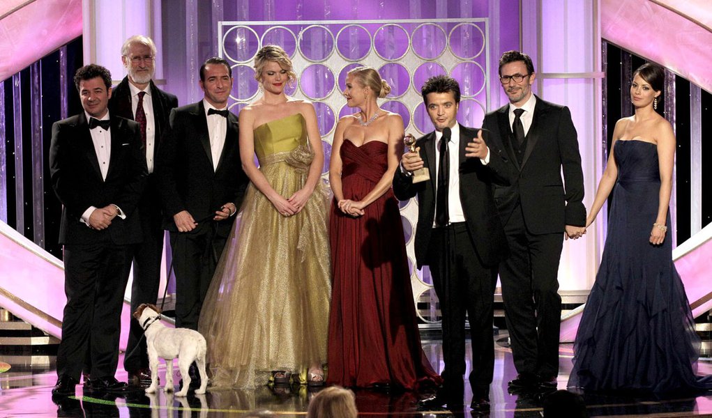 "O Artista" e "Os Descendentes" são os grandes vencedores do Globo de Ouro (Foto: Paul Drinkwater/REUTERS) "O Artista" e "Os Descendentes" são os grandes vencedores do Globo de Ouro
