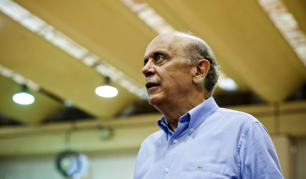 PSDB desiste de ação contra dissidentes a pedido de Serra (Foto: Isadora Brant/Folhapress) PSDB desiste de ação contra dissidentes a pedido de Serra