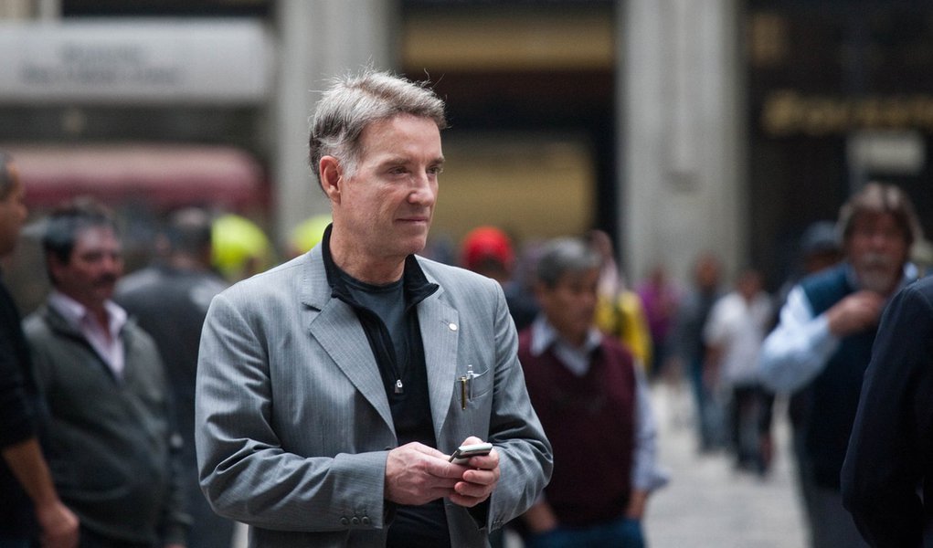 Eike Batista e a megalomania: ou é fraude ou vira dono do país (Foto: Danilo Verpa/Folhapress) Eike Batista e a megalomania: ou é fraude ou vira dono do país