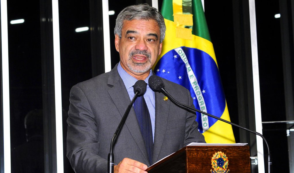 Costa garante relatório que represente sentimento de justiça (Foto: Waldemir Barreto/Agência Senado.) Costa garante relatório que represente sentimento de justiça