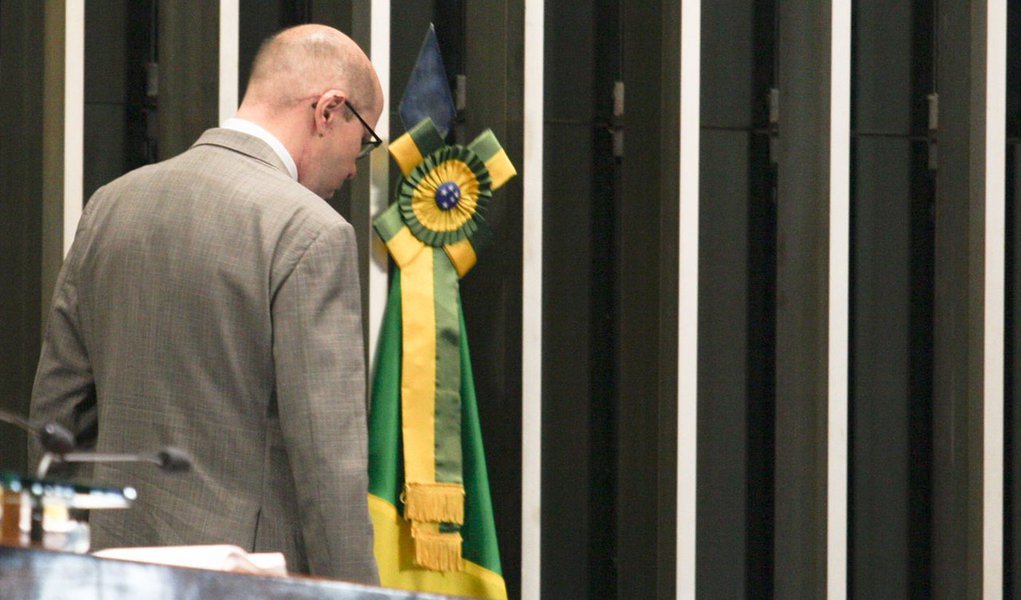 Senado define futuro de Demóstenes em maio (Foto: Alan Marques/Folhapress) Senado define futuro de Demóstenes em maio