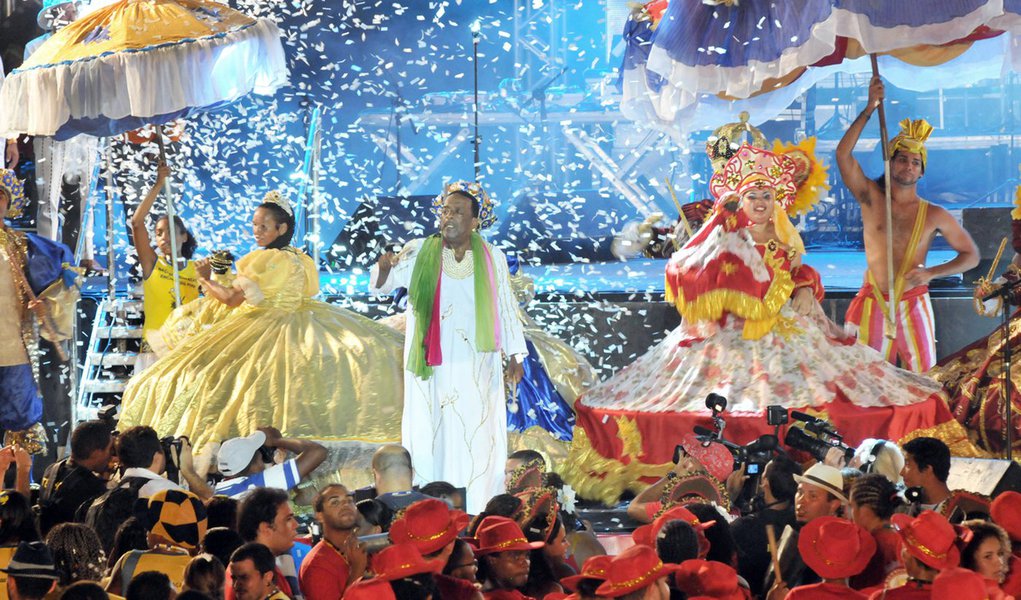 Recife respira Carnaval (Foto: Guga Matos/JC Imagem/AE) Recife respira Carnaval