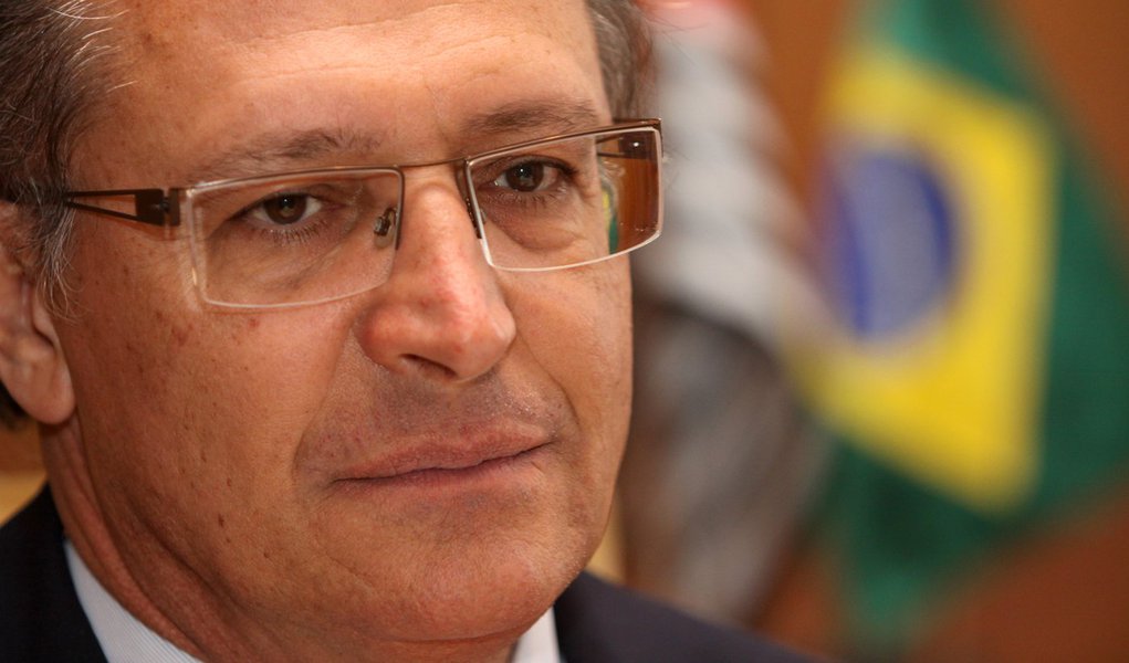 Alckmin diz que Cracolândia precisa 'da ajuda de todos' (Foto: RICARDO TRIDA/Agência Estado) Alckmin diz que Cracolândia precisa 'da ajuda de todos'