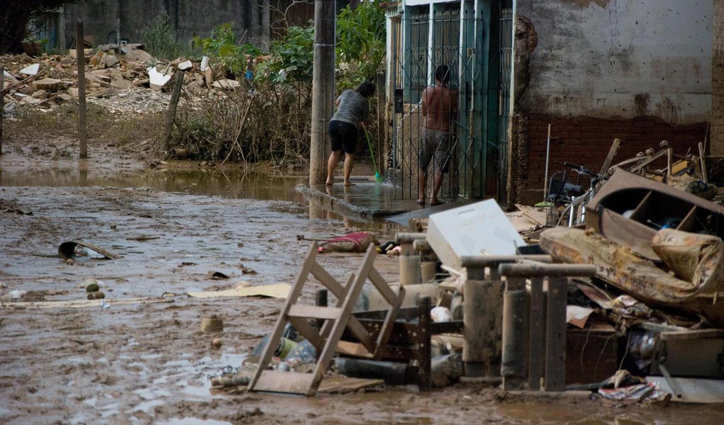 Sobe para 166 o número de cidades mineiras em Estado de Emergência (Foto: THIAGO MORANDI/Agência Estado) Sobe para 166 o número de cidades mineiras em Estado de Emergência