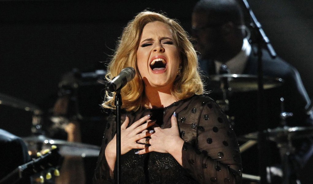 Adele supera vendas de Michael Jackson no Reino Unido (Foto: Mario Anzuoni/Reuters) Adele supera vendas de Michael Jackson no Reino Unido