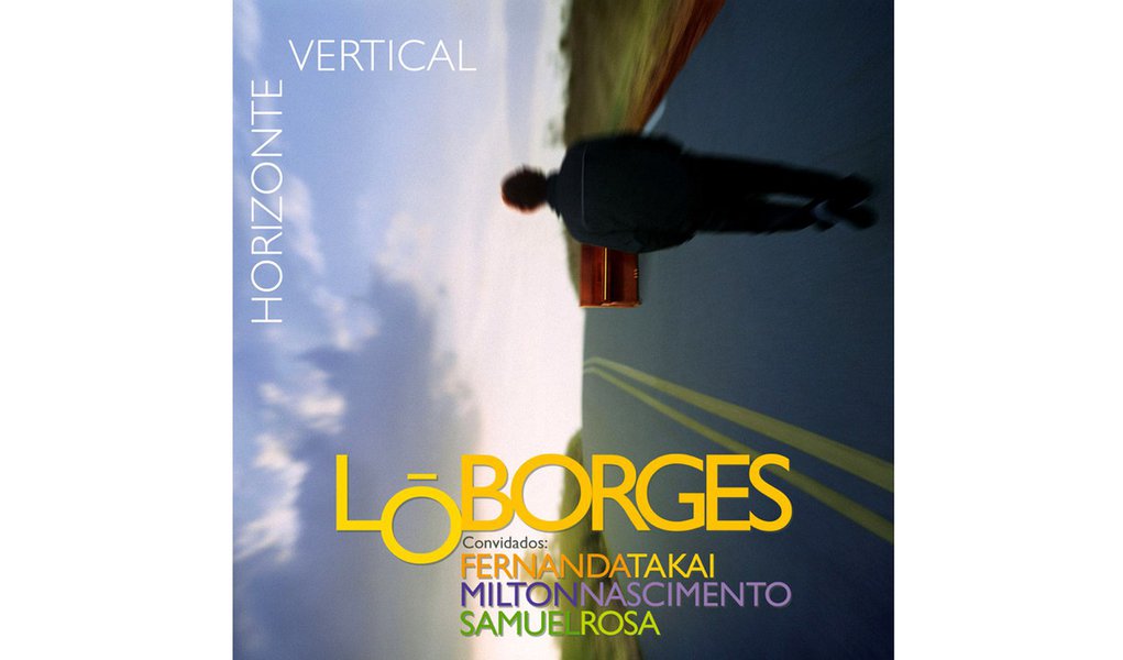 Lô Borges lança CD 'Horizonte Vertical' em show em SP (Foto: SERGIO MORAES/Reuters) Lô Borges lança CD 'Horizonte Vertical' em show em SP