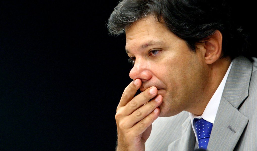 Com Serra à vista, Haddad redesenha estratégia (Foto: CELSO JUNIOR/AGÊNCIA ESTADO) Com Serra à vista, Haddad redesenha estratégia