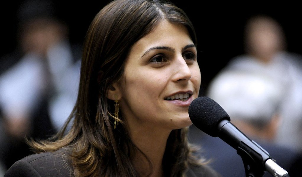 Manuela isola ainda mais o PT em São Paulo (Foto: Beto Oliveira/Agência Câmara) Manuela isola ainda mais o PT em São Paulo