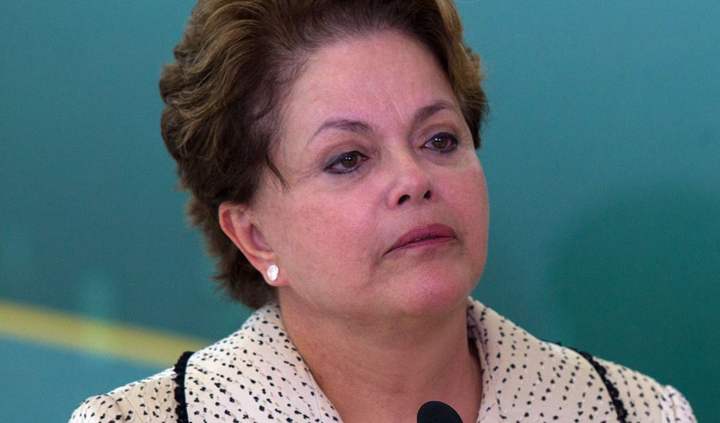 Política de coalizão leva Dilma às lágrimas (Foto: DORIVAN MARINHO/Agência Estado) Política de coalizão leva Dilma às lágrimas