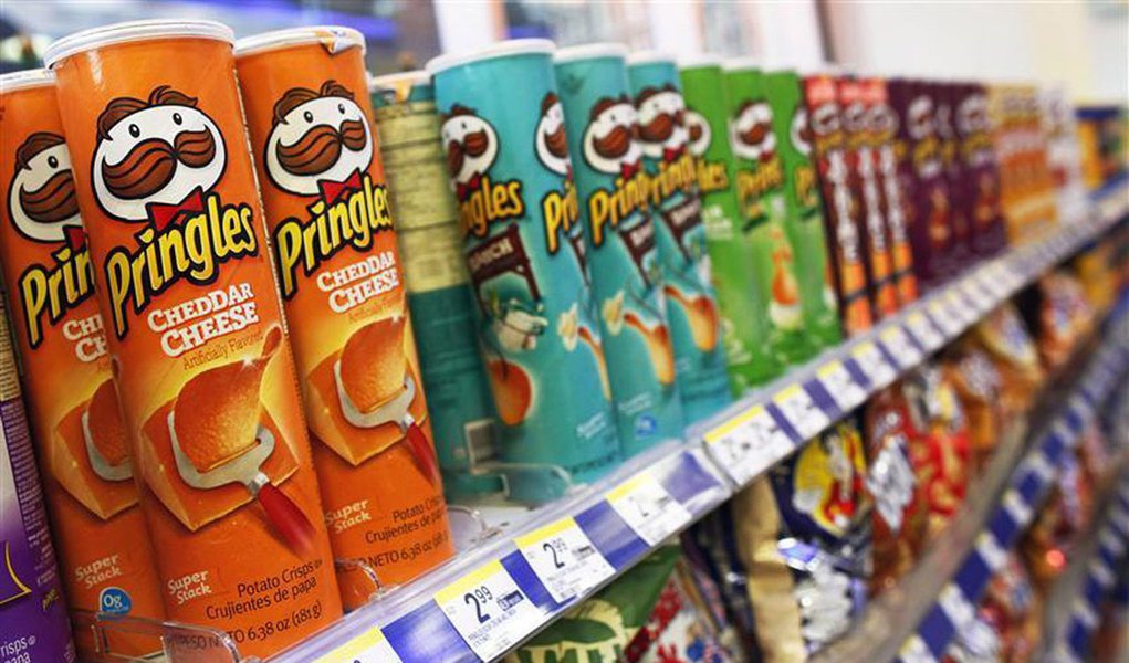 Kellogg compra Pringles por US$ 2,7 bilhões (Foto: Shannon Stapleton / Reuters) Kellogg compra Pringles por US$ 2,7 bilhões